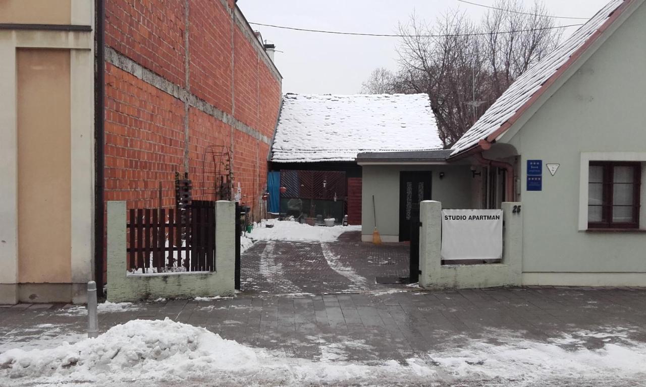Apartments With A Parking Space Samobor, Prigorje - 12869 Exterior foto